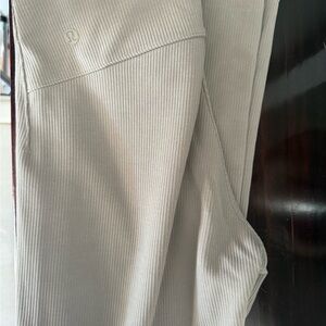 lululemon athletica women’s ash grey Flared Pants